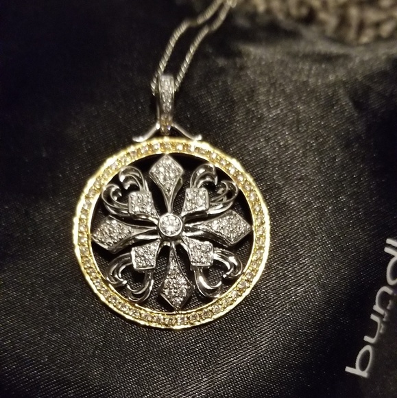 Effy Diamond Pendent